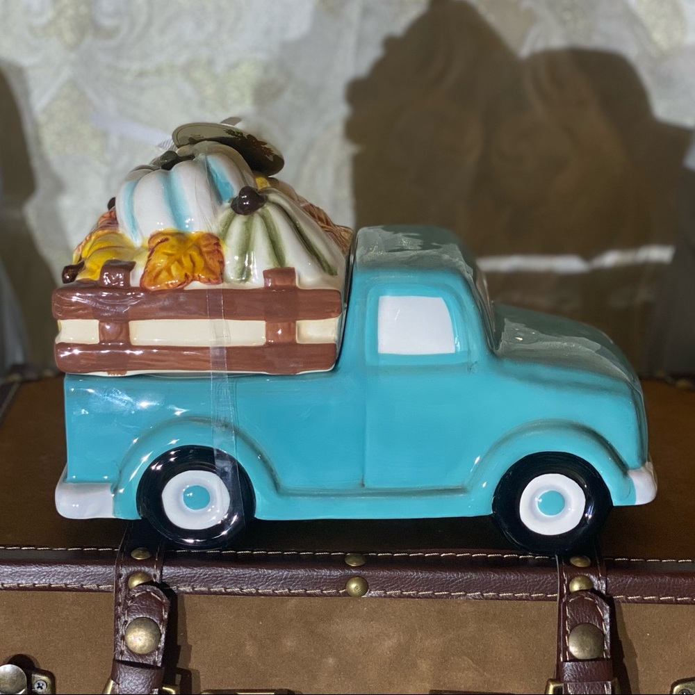Autumn Hill "GATHER" Truck Canister